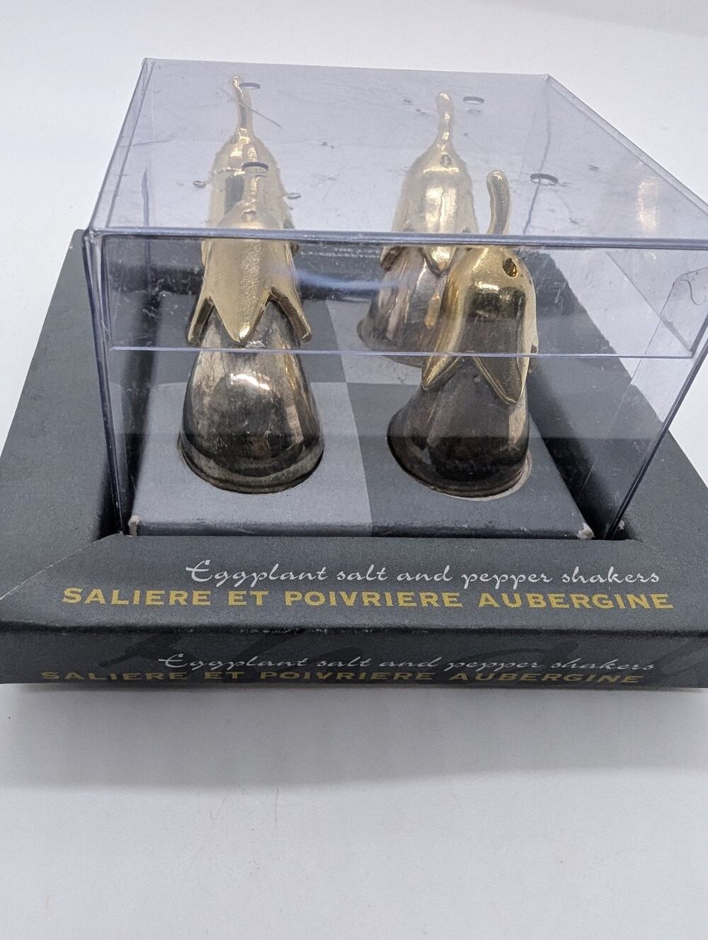 Joie de Vivre Eggplant Salt & Pepper Shakers Set of 4 Gold Silver Tone